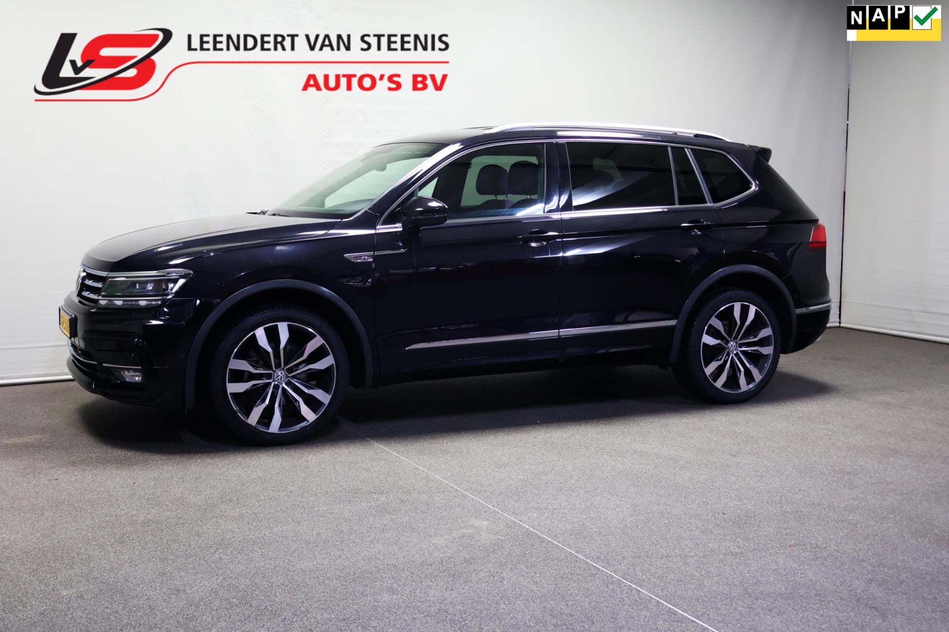 Volkswagen Tiguan Allspace 1.5 TSI Highline Business R 7p., Auto's, Euro 6, 4 cilinders, 150 pk, 7 stoelen