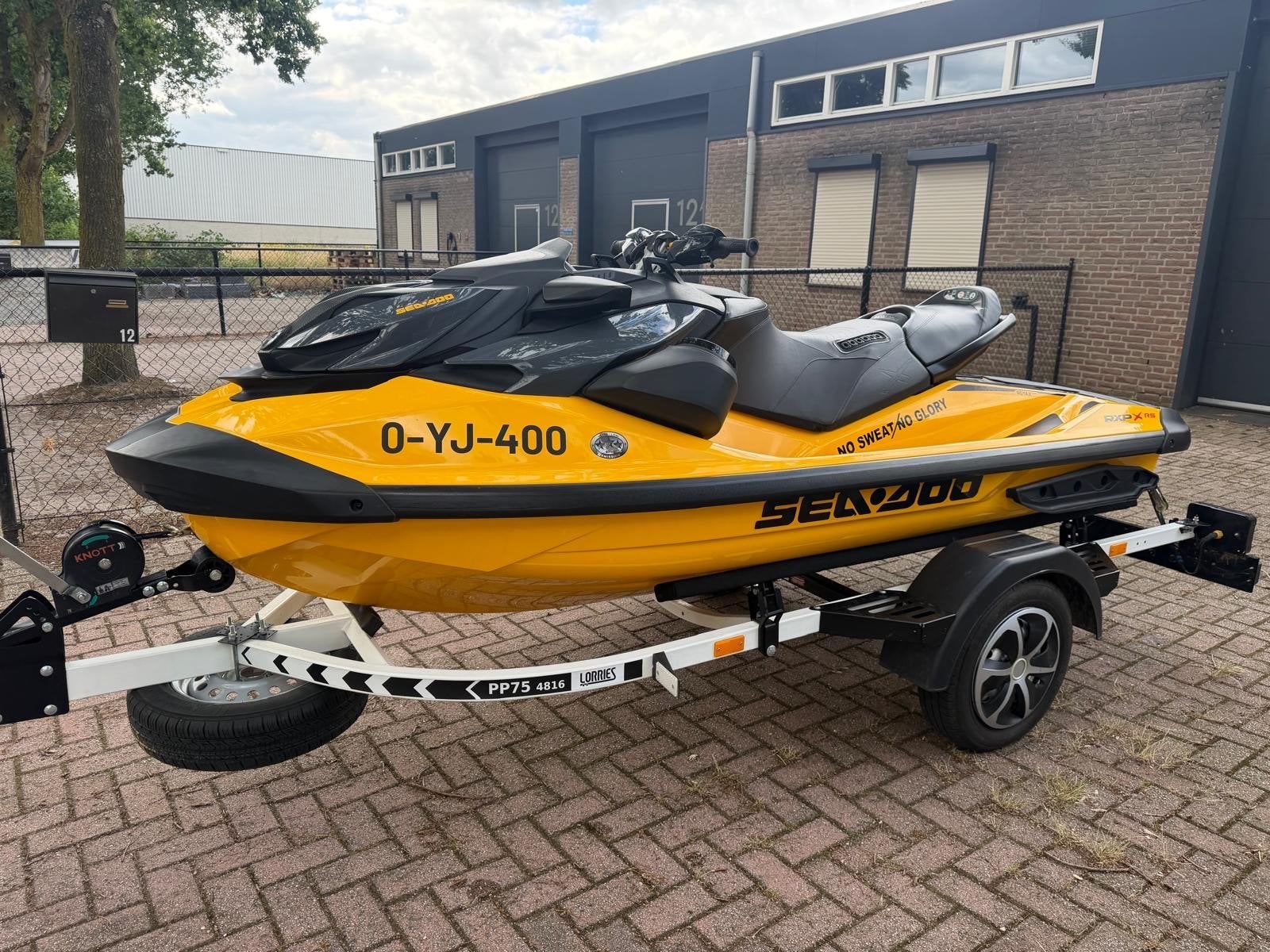 Sea-Doo RXP-X RS 300 Jetski met trailer, Ophalen, Zo goed als nieuw, Benzine, 200 pk of meer