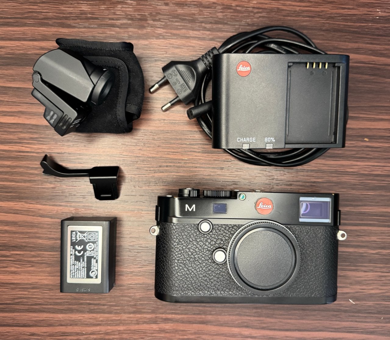 Leica M (Typ 240) Black with EVF-2 and 2 BP-SCL2 Batteries, Gebruikt, Leica, 24 megapixels, Accu