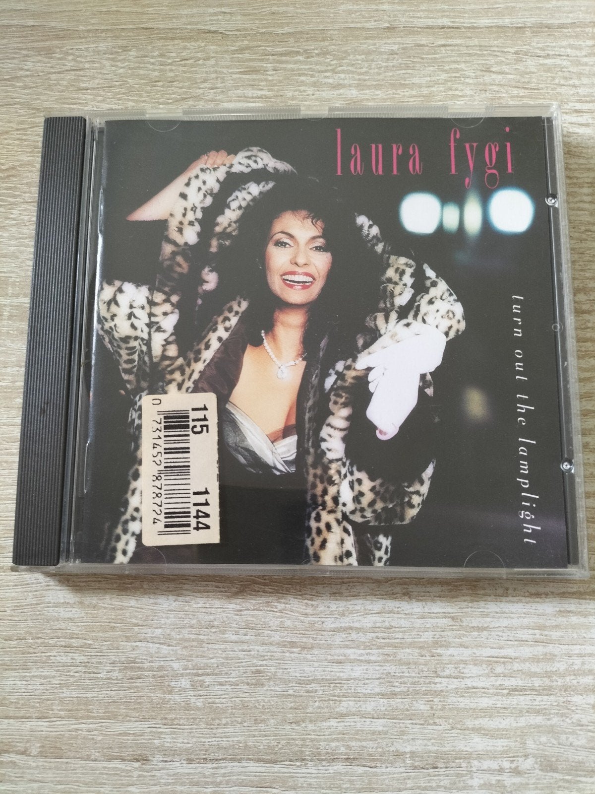 Laura fygi - turn out the lamplight, Ophalen of Verzenden