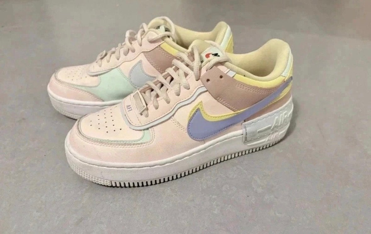 Nike Air Force 1 Shadow Pastel Roze - Maat 38.5, Kleding | Dames, Verzenden, Roze, Sneakers of Gympen, Zo goed als nieuw