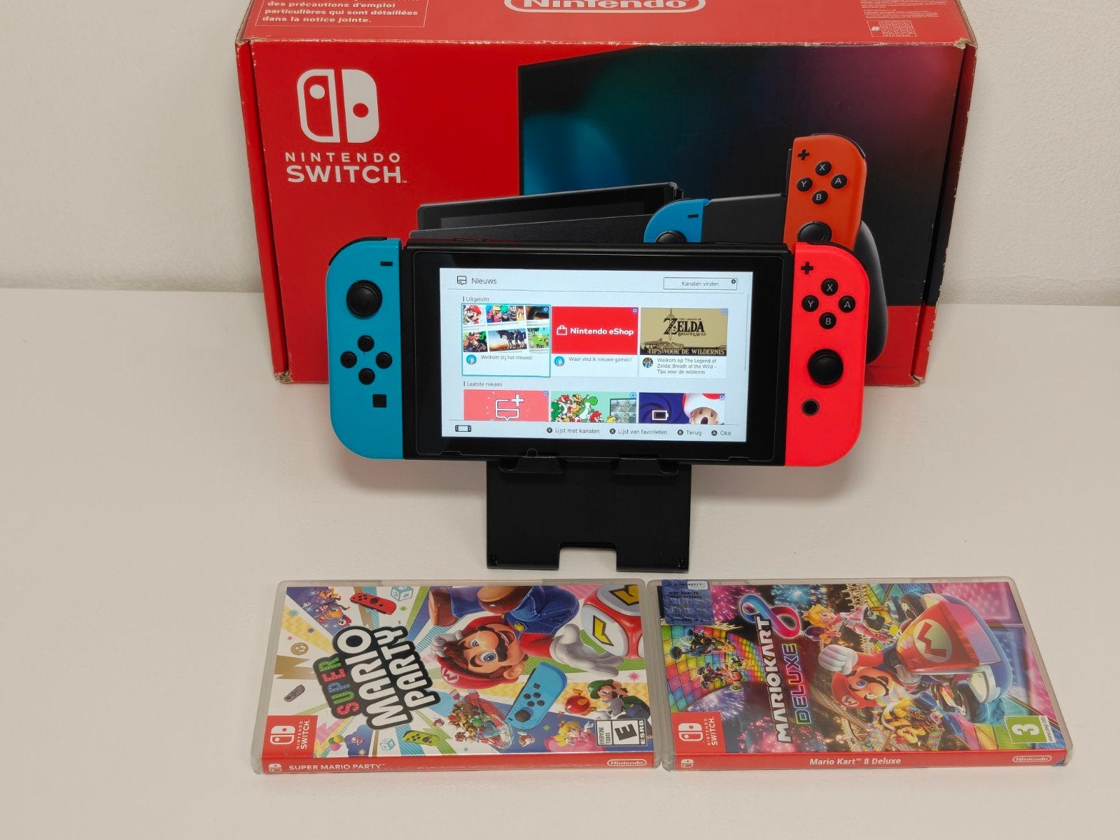 Nintendo Switch V2, Spelcomputers en Games, Support@nintendo.com, Ophalen of Verzenden, Zo goed als nieuw, 11-1, Kamitoba Hokodate-cho, Minami-ku, Kyoto 601-8501, Japan