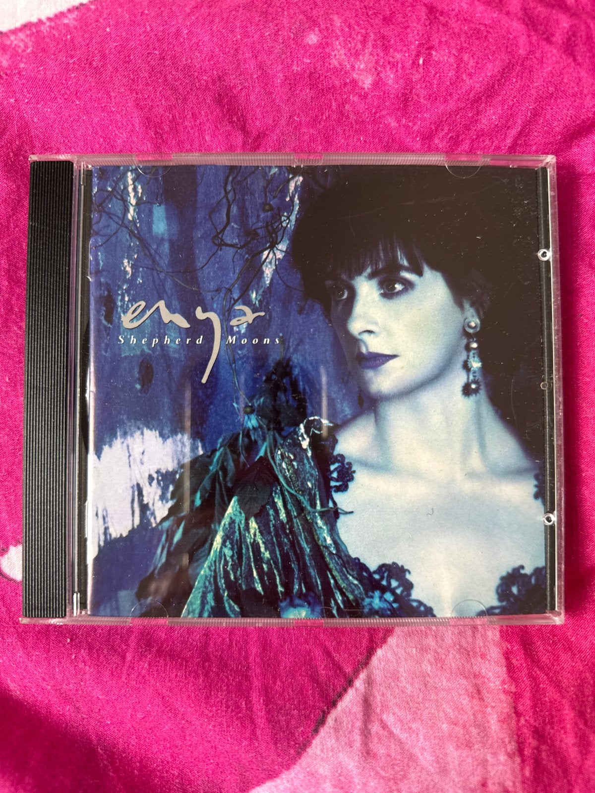Enya - Shepherd Moons CD (1991), Ophalen of Verzenden, Gebruikt, Album, Inclusief doosje
