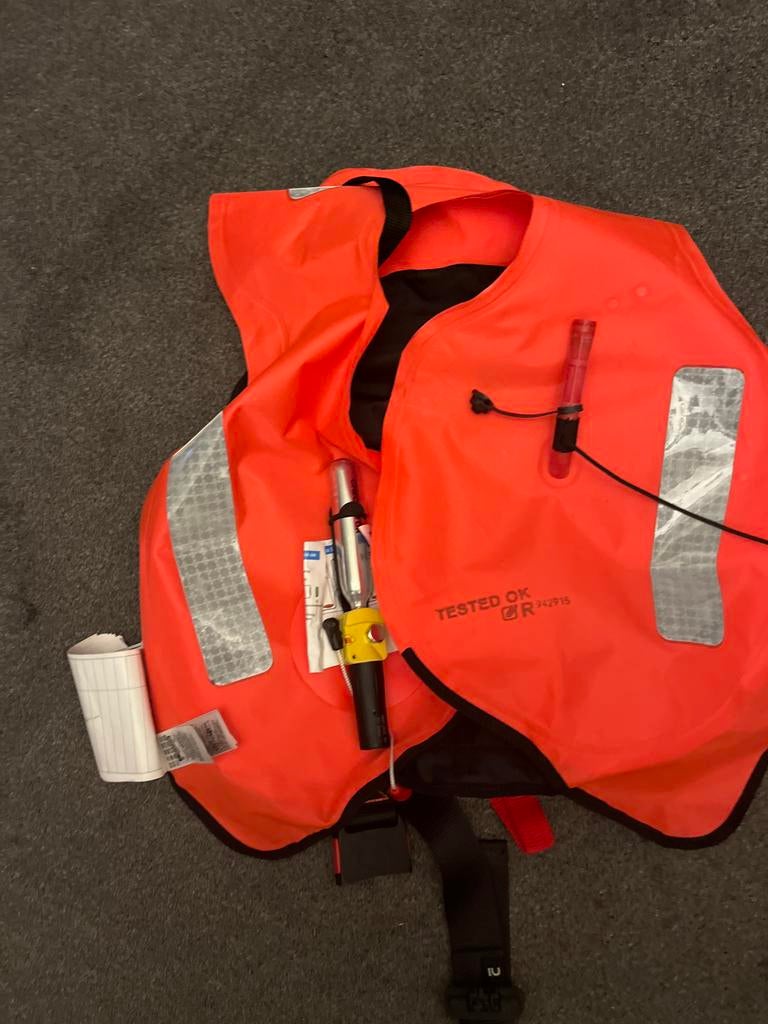 TRIBORD LJ150N AIR Automatisch Opblaasbaar Reddingsvest, Ophalen of Verzenden