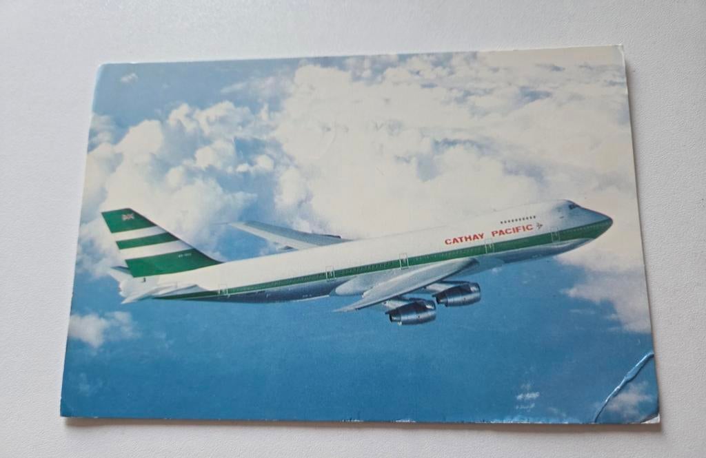 Boeing 747 van Cathay Pacific Airways, Verzenden, Gelopen, Voertuig