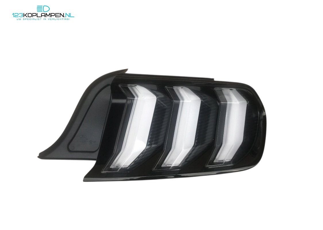 Ford Mustang 6 Facelift achterlicht rechts LED, Gebruikt, -, Verzenden, -