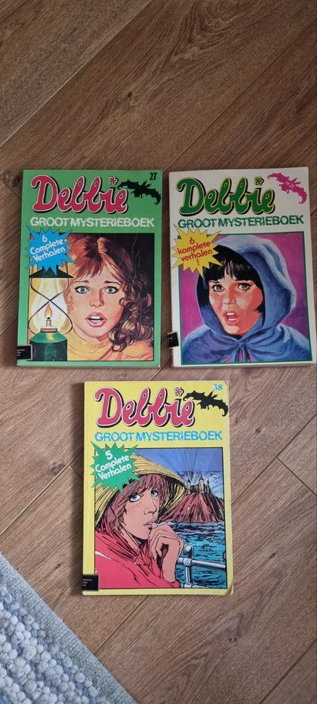 Debbie Groot Mysterieboek - Nummers 21, 27., Ophalen of Verzenden, Gelezen, Diverse auteurs