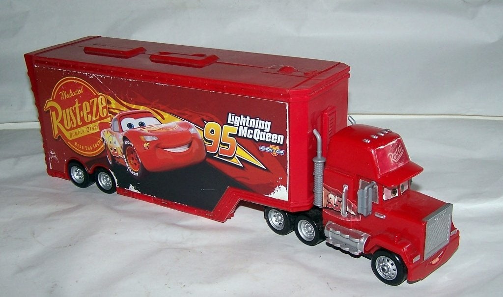 Disney Cars Mack Truck Speelset Bliksem McQueen., Kinderen en Baby's, Ophalen of Verzenden, Zo goed als nieuw