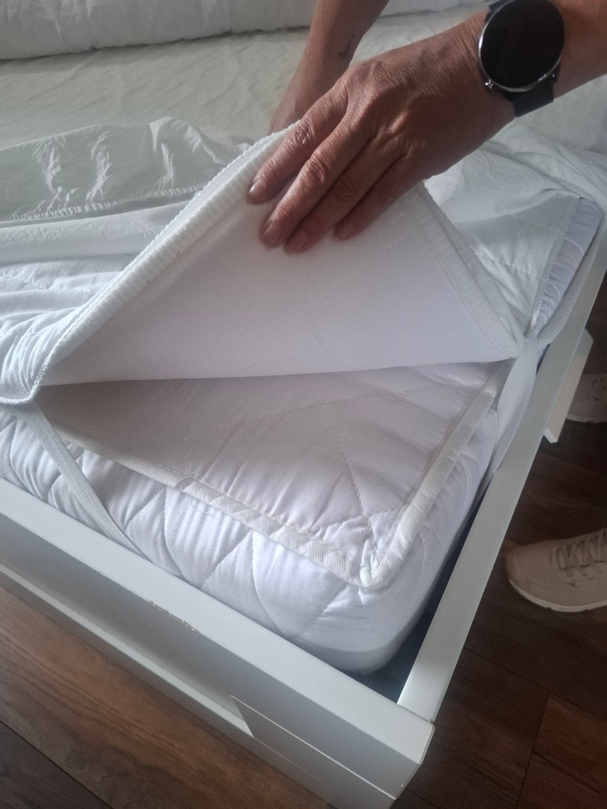 Ikea BRIMNES bed 140x200 met lattenbodem en 4 lades, Ophalen, Wit, 140 cm, Zo goed als nieuw
