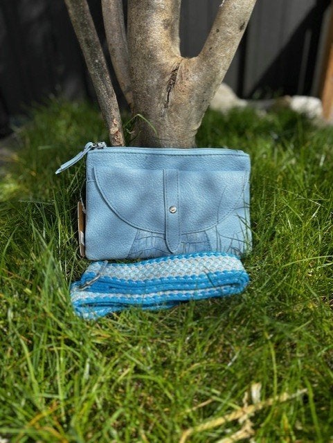 Light Blue/Crossbody tas met croco detail (advr 166), Sieraden, Tassen en Uiterlijk, Tassen | Damestassen, Ophalen of Verzenden