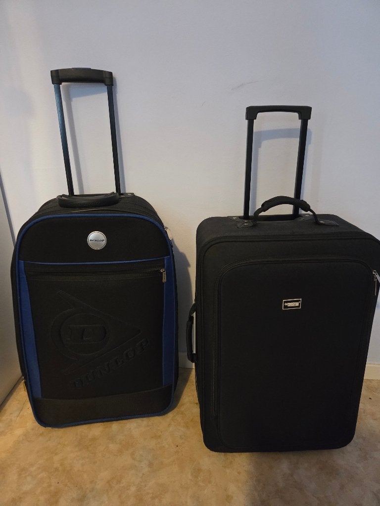 Zachte koffers (ook apart te koop), Wieltjes, Gebruikt, Zacht kunststof, 35 tot 45 cm