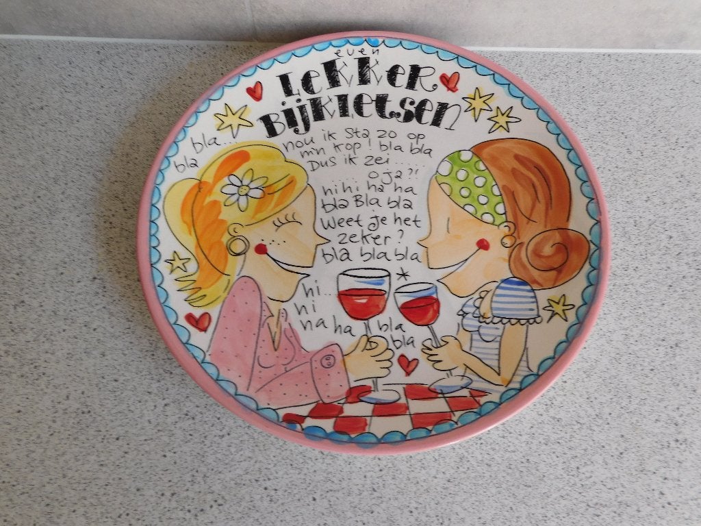 Bord 25 cm. Even Bijkletsen Bla Bla Bla Blond Amsterdam, Ophalen of Verzenden, Zo goed als nieuw, Bord(en), Aardewerk