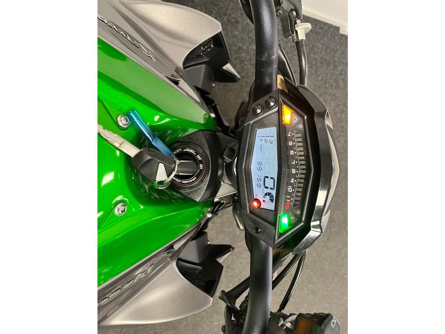 ️Super mooie Kawasaki Z 1000 Z1000 (2014)️, Kawasaki, 4 cilinders, Motorrijbewijs A, Bedrijf