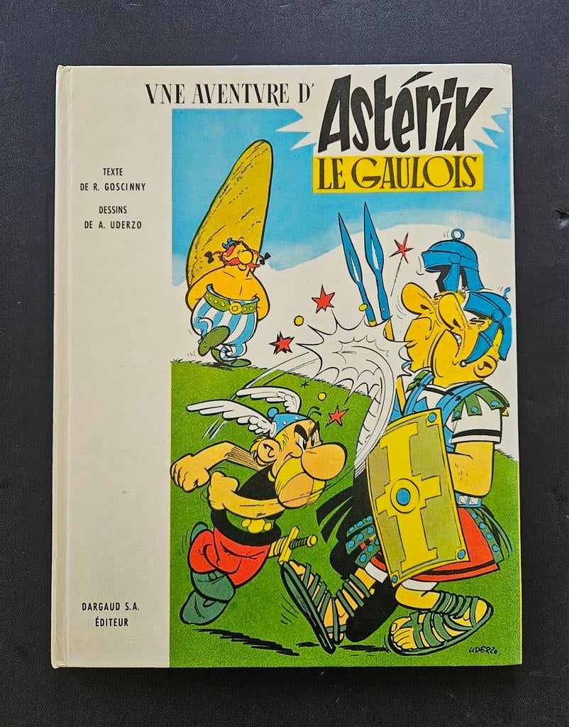 Asterix le Gaulois 1966 Dargaud (Menhir) Frans, Boeken, Gelezen, Eén stripboek, R. Goscinny & A. Uderzo, Ophalen of Verzenden