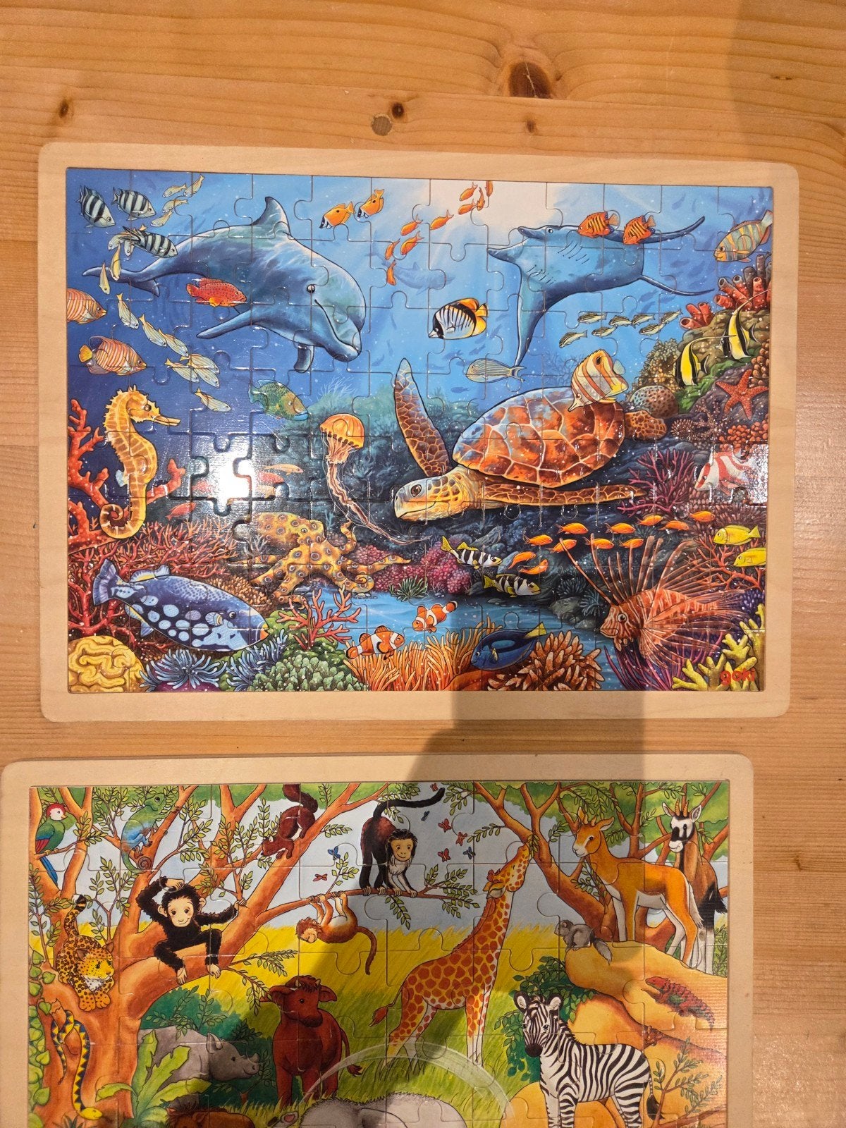 2 houten kinderpuzzels: onderwaterwereld en jungle, 2 tot 4 jaar, Gebruikt, 10 tot 50 stukjes, Ophalen of Verzenden