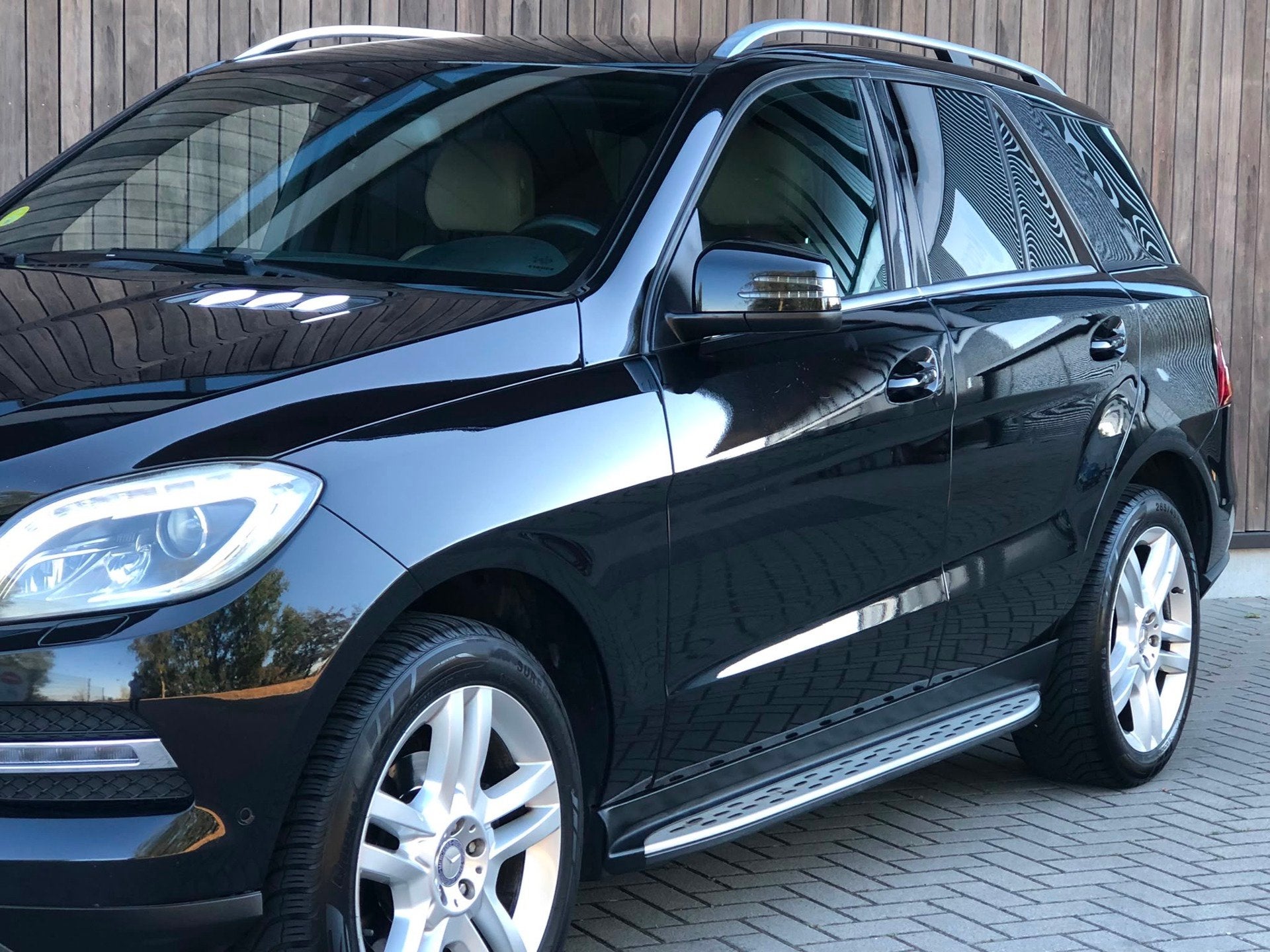 Mercedes-Benz M-klasse 350 BlueTEC / Trekhaak / Elek. stoele, Automaat, 15 km/l, Gebruikt, Leder
