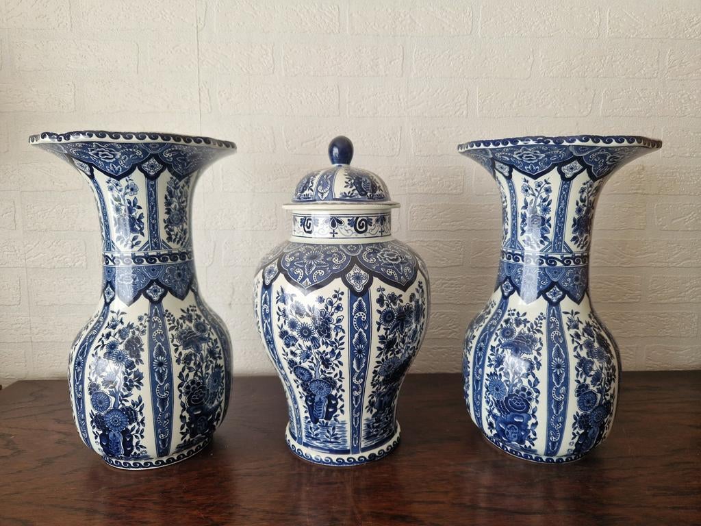 Delfts blauw kaststel van Boch Royal Sphinx Maastricht, Ophalen