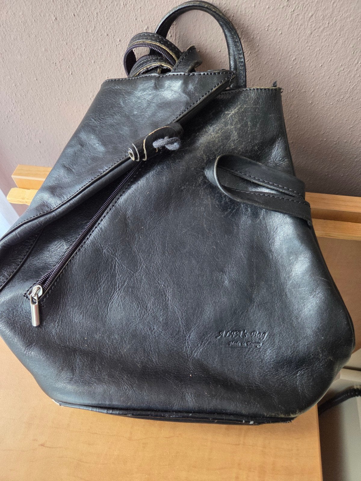 Zwarte leren rugzak van Alfa's bag, Sieraden, Tassen en Uiterlijk, Overige merken, Gebruikt, Minder dan 30 cm, 25 tot 40 cm