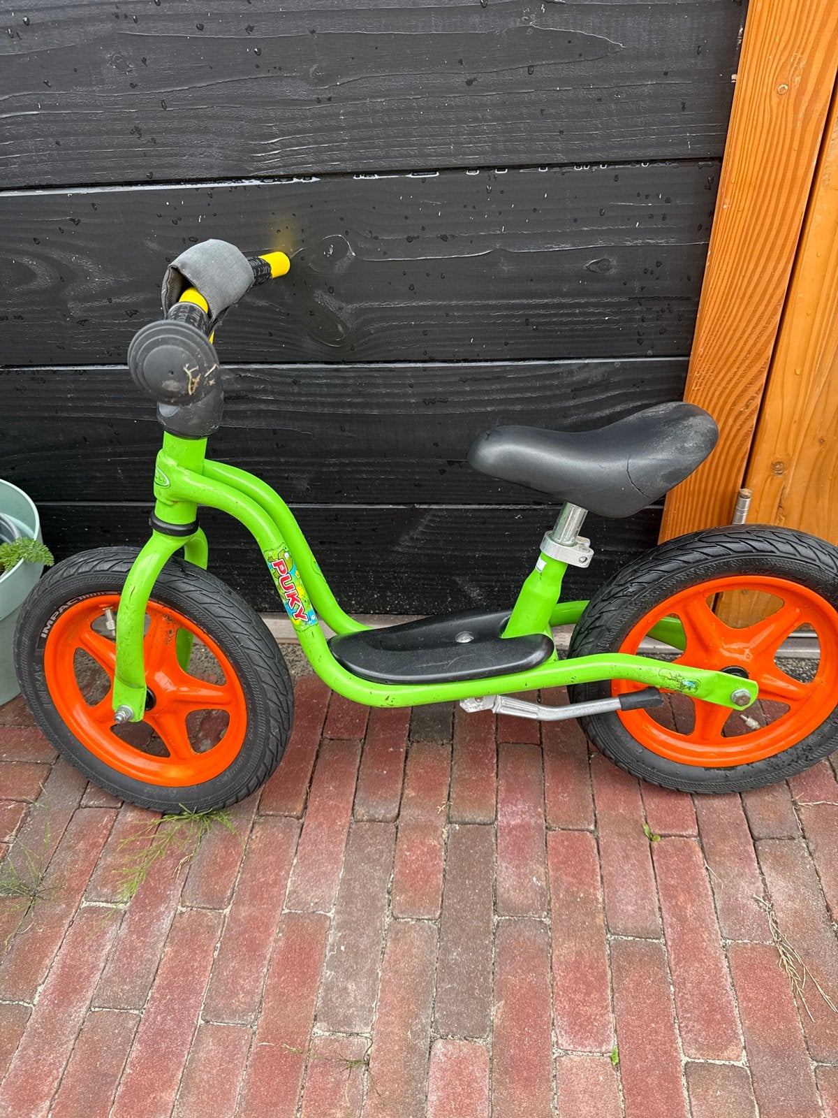 Puky loopfiets groen/oranje, Ophalen, Zo goed als nieuw, Velgrem, Minder dan 16 inch