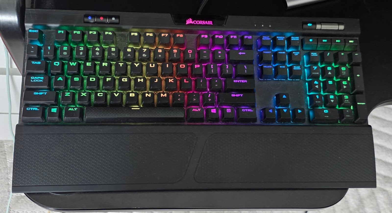 Corsair K70 RGB MK.2 Low Profile Mechanisch Gaming Keyboard, Ophalen, Gebruikt, Gaming toetsenbord, Qwerty