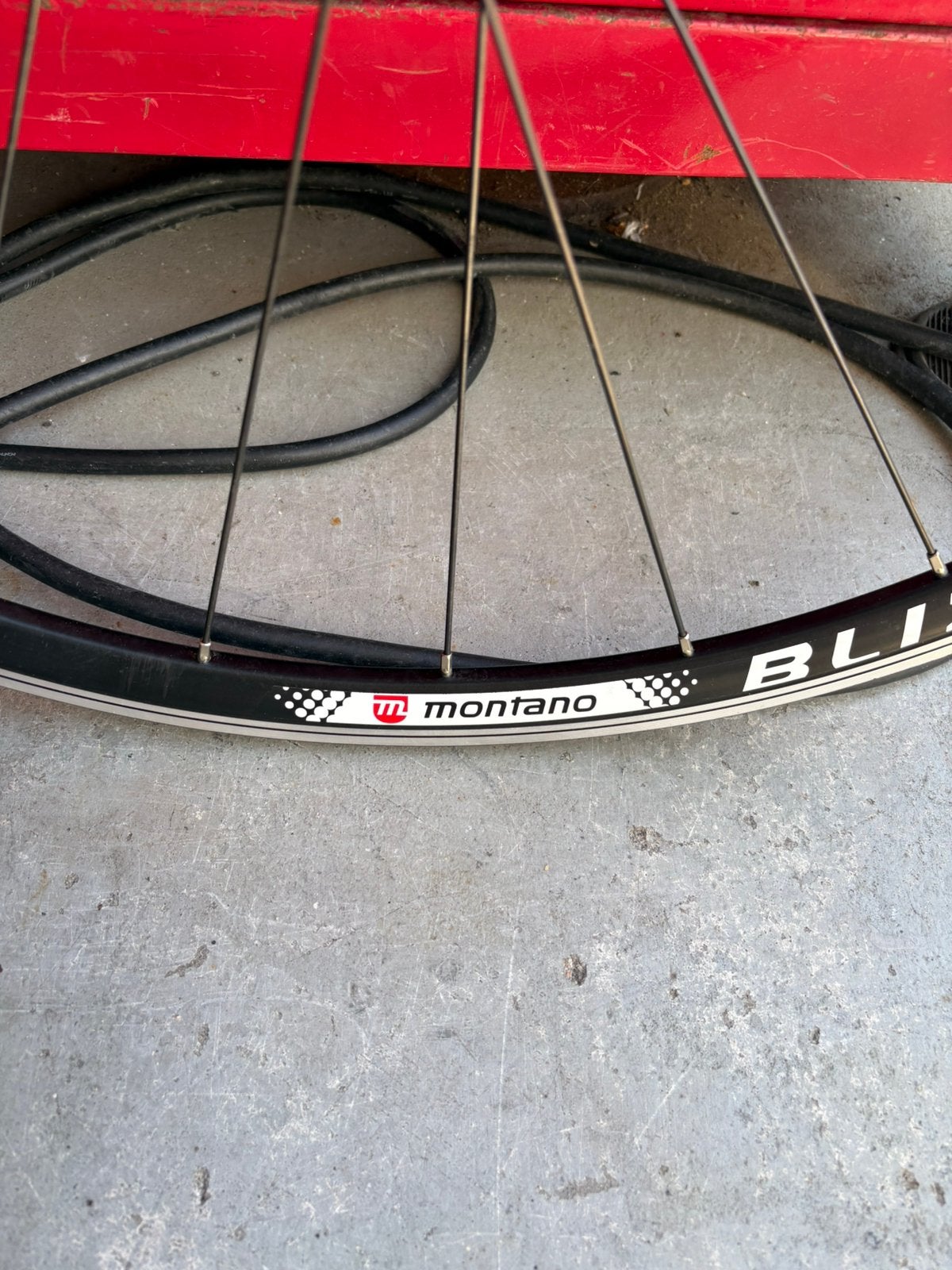 Montano  blizzard  trainer wheel, Minder dan 10 versnellingen, Aluminium, Zo goed als nieuw, Ophalen