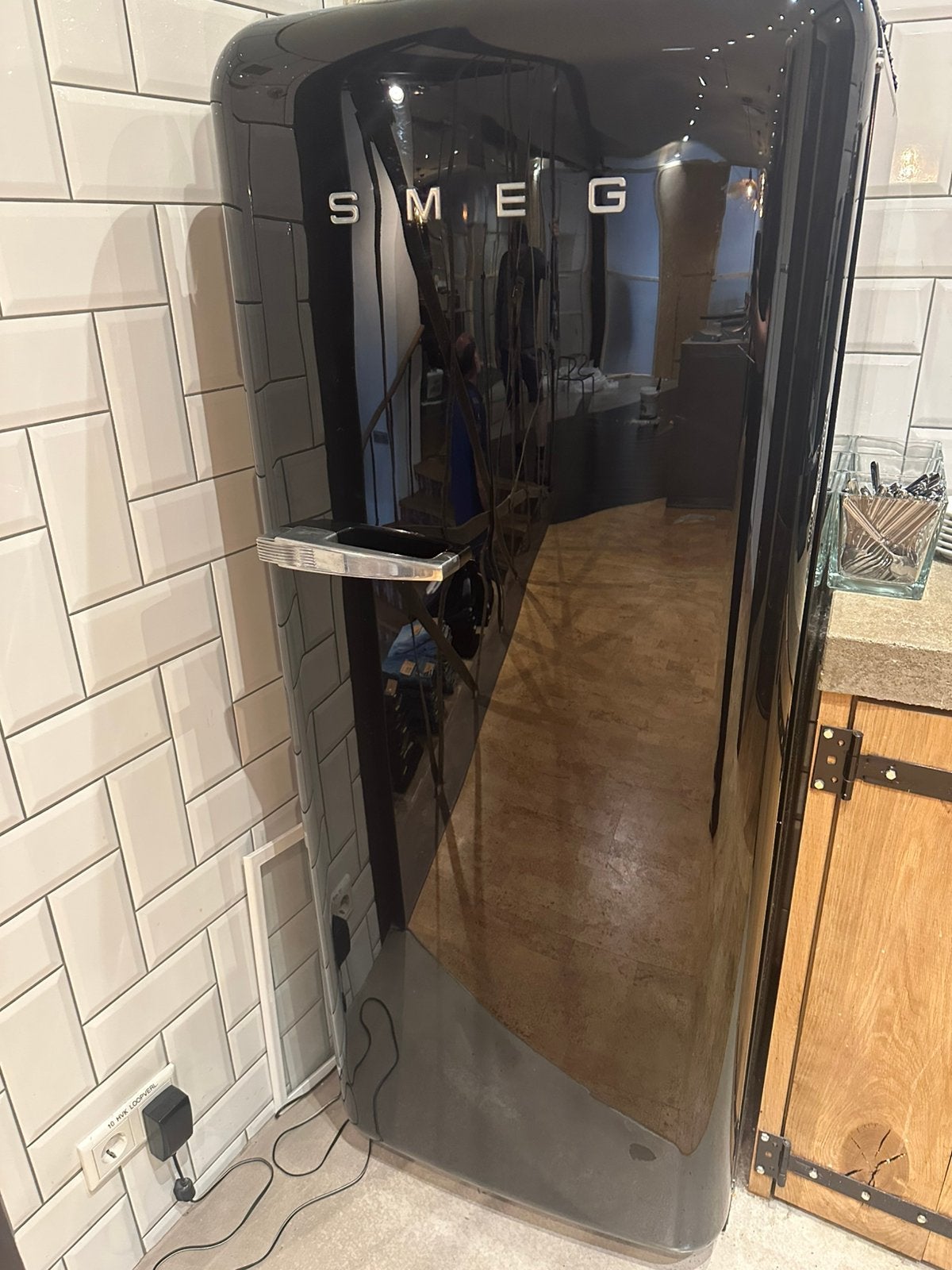 Smeg Koelkast zwart, Ophalen, 200 liter of meer, 60 cm of meer, 160 cm of meer