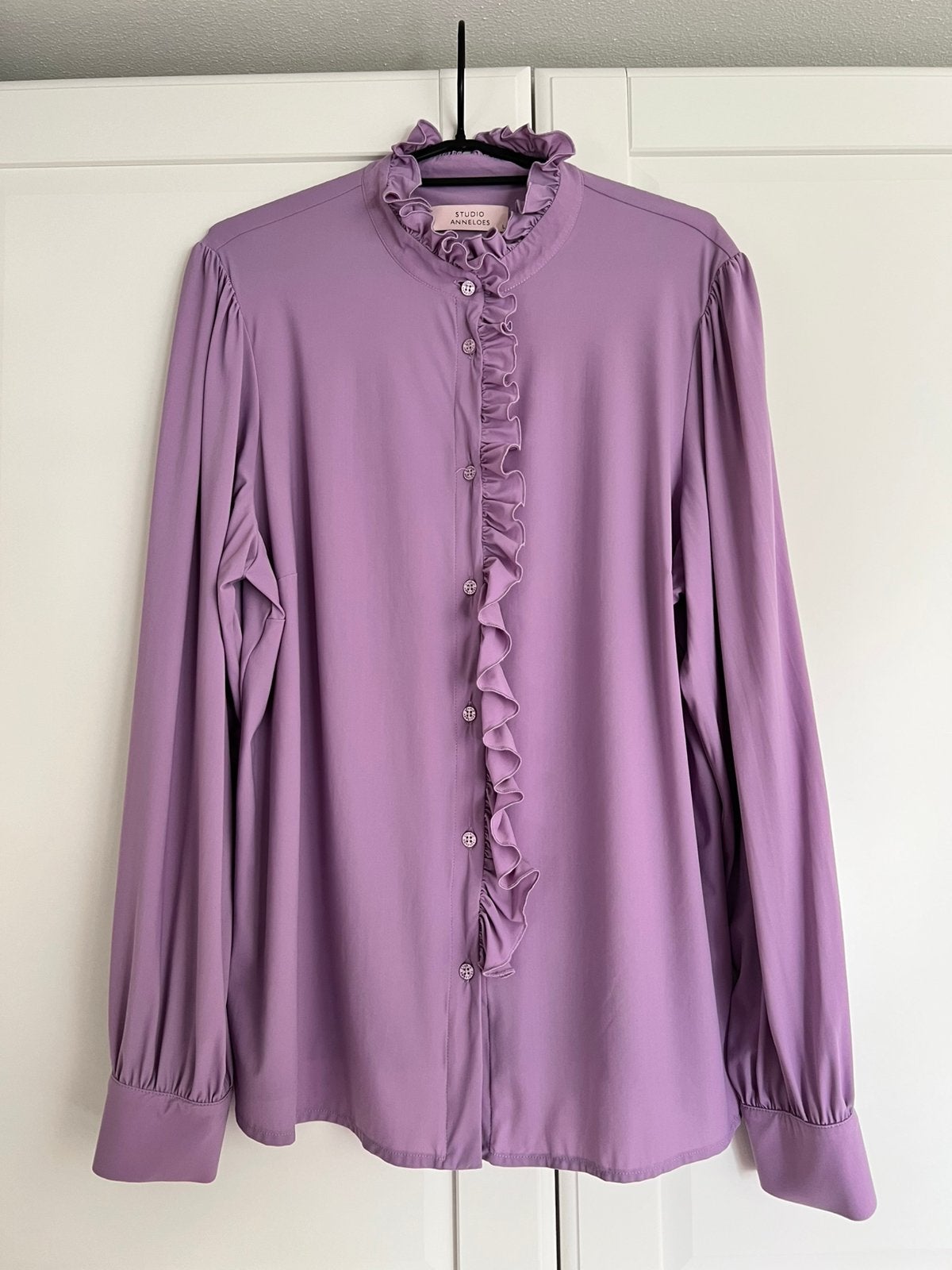 Studio anneloes idetta ruffle blouse L lila travelstof, Paars, Maat 42/44 (L), Ophalen of Verzenden, Zo goed als nieuw