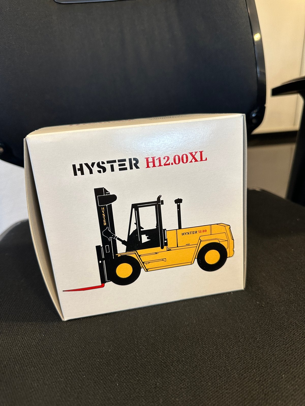 9x Schaalmodel Hyster H12.00XL heftruck 1:30, Ophalen, Nieuw