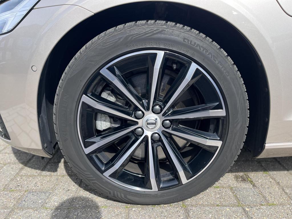 Volvo V60 T6 Plug-in hybrid AWD Plus Dark | 360 Graden Camer, Auto's, Volvo, Automaat, 12 maanden, Gebruikt, Euro 6