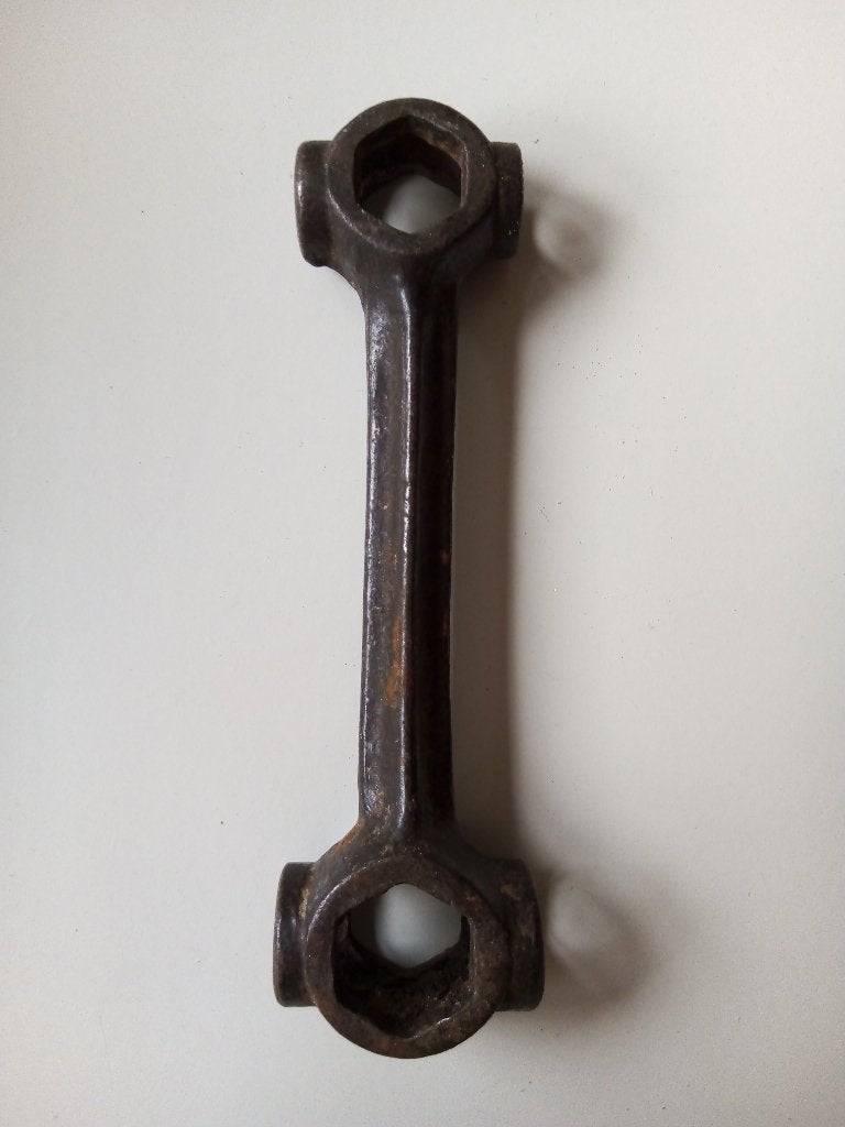 antieke "Hondenbot" Fietssleutel - Authentieke 10-in-1, Ophalen of Verzenden