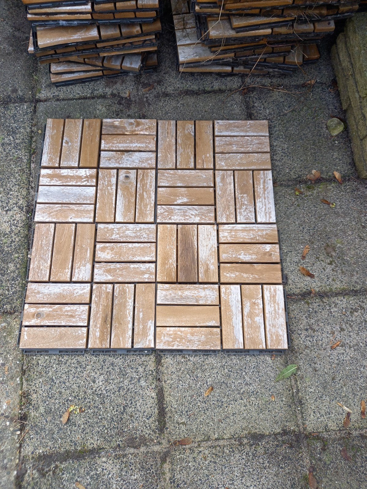 klik tuin tegels, Tuin en Terras, Ophalen, Zo goed als nieuw, Hout