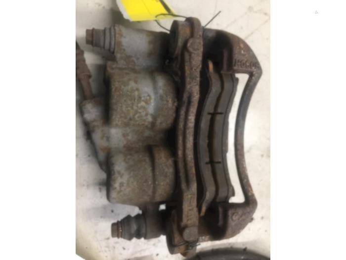 Remklauw (Tang) links-voor van een Mercedes Sprinter, Auto-onderdelen, Gebruikt, -, Ophalen of Verzenden, -
