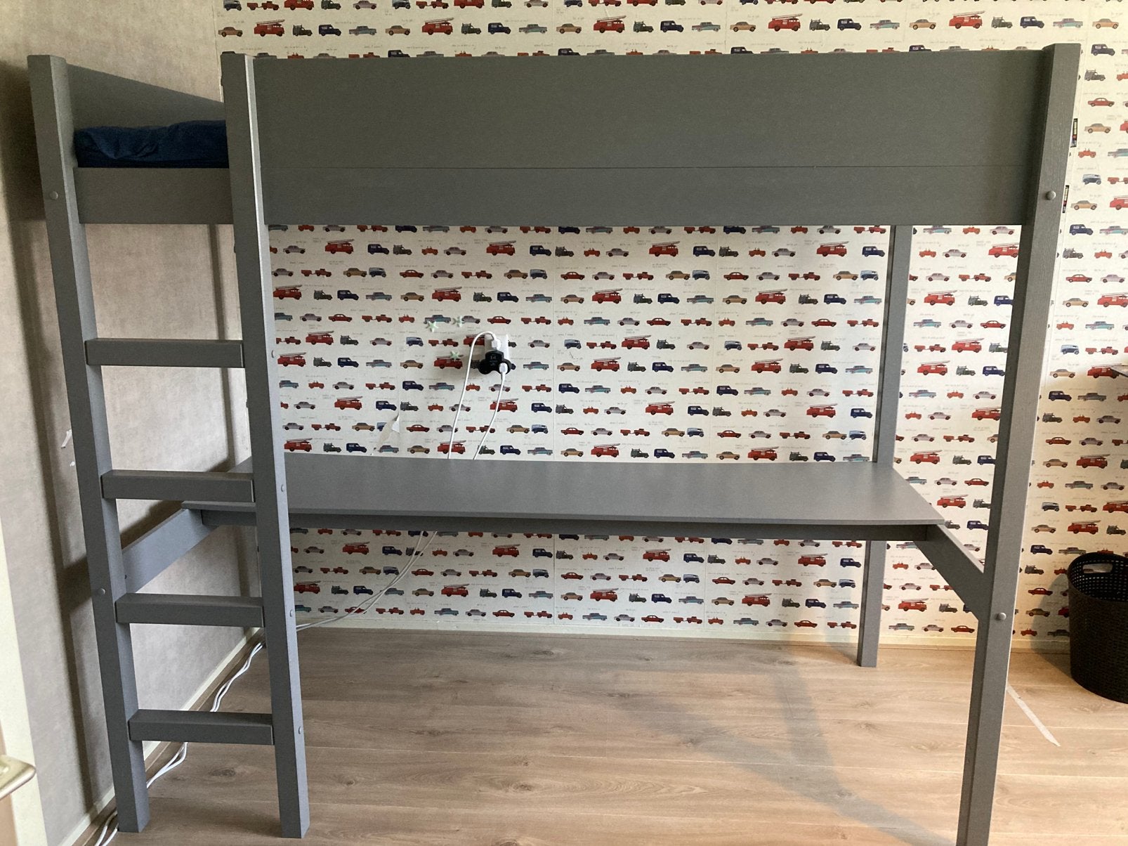 Hoogslaper met bureau grijs, Ophalen, Eenpersoons, Zo goed als nieuw, 200 cm
