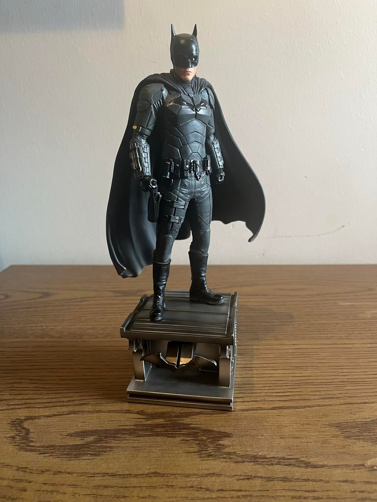 Iron Studios The Batman 1/10 Schaal Beeldje 2022, Verzamelen, Ophalen of Verzenden, Zo goed als nieuw