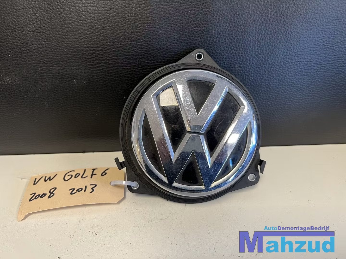 VW GOLF 6 Slot logo achterklep hendel 2009-2012, Gebruikt, Volkswagen, Volkswagen AG, Achter