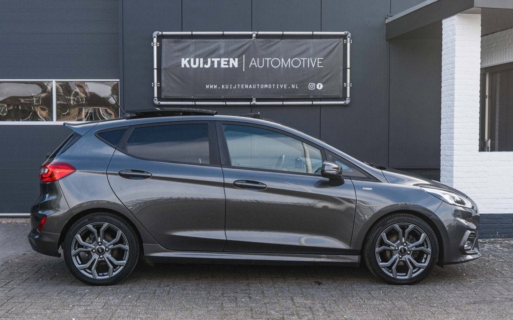 Ford Fiesta 1.0 EcoBoost ST-Line / LED / Pano / B&O / Winter, Voorwielaandrijving, Gebruikt, Lichtsensor, 23 km/l