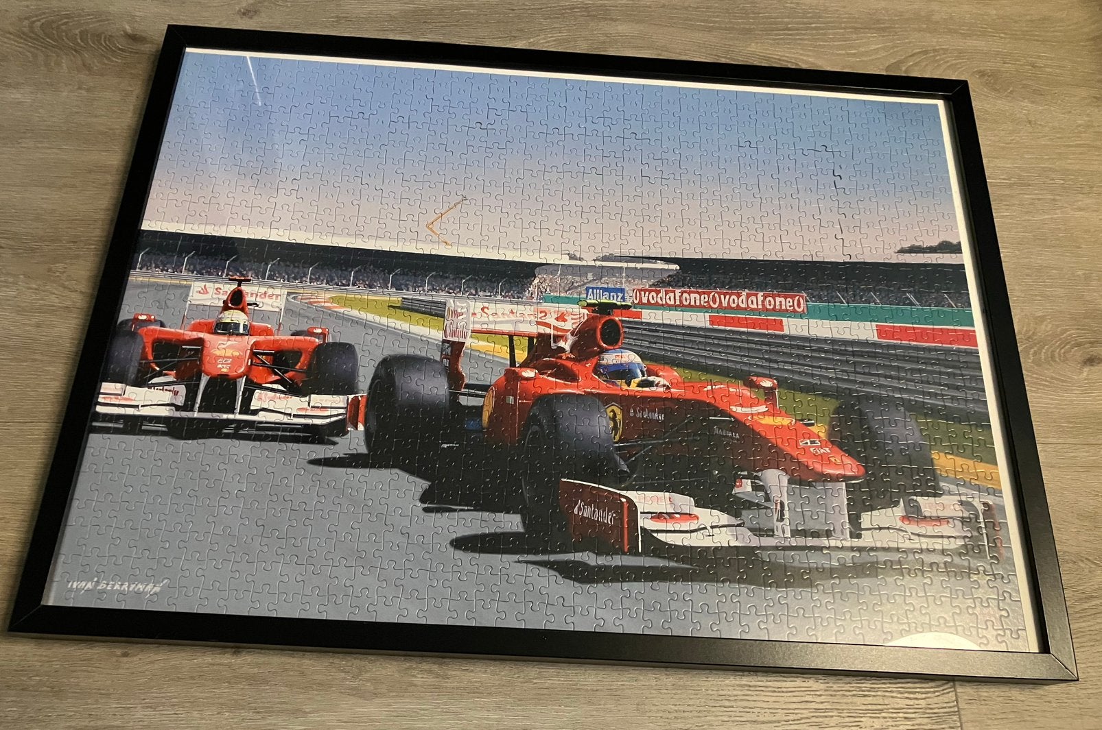 2x puzzels F1 Ferrari ingelijst, Ophalen, Zo goed als nieuw