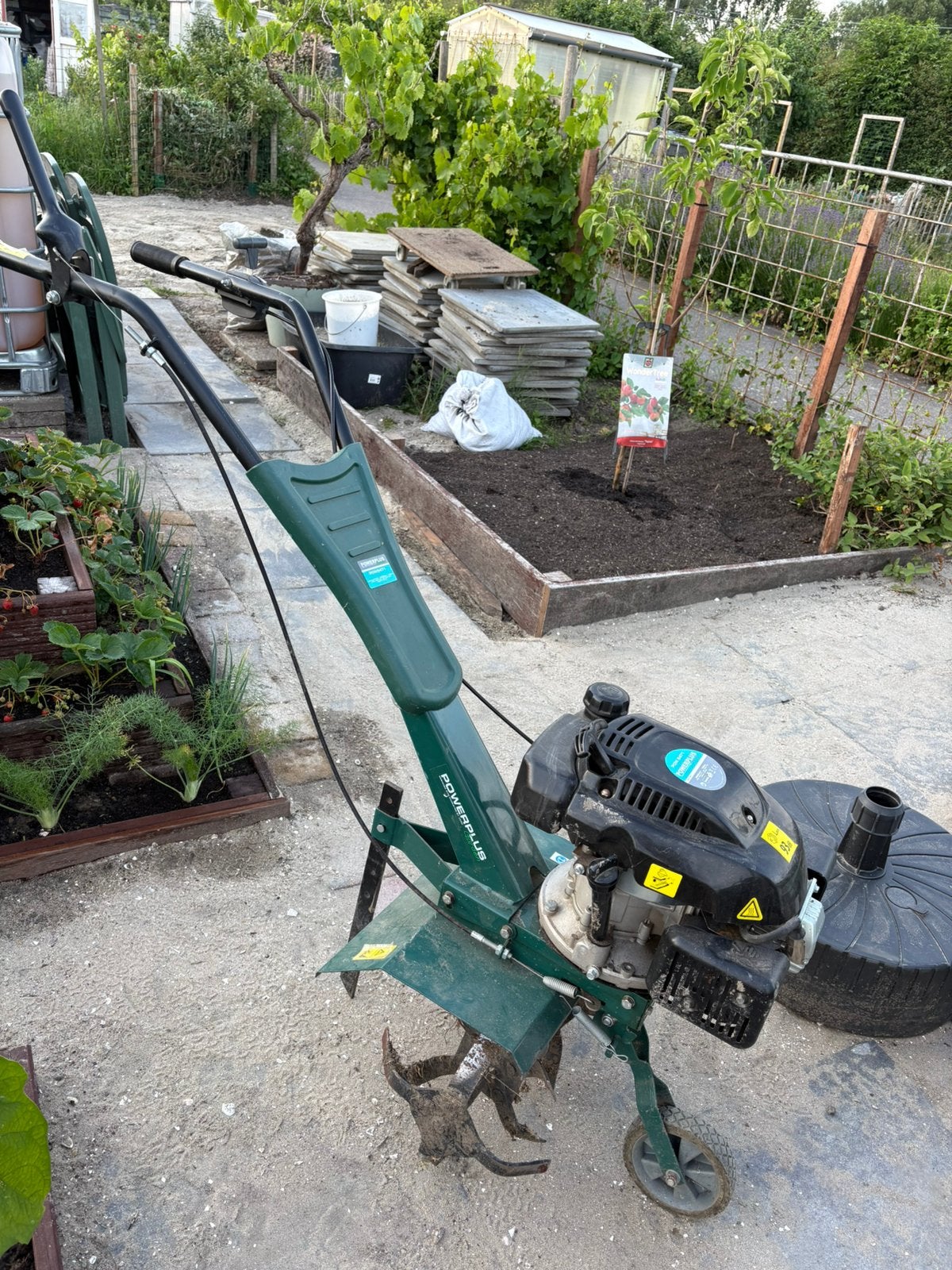Tuinfrees powerplus pow 6471 benzine, Ophalen of Verzenden