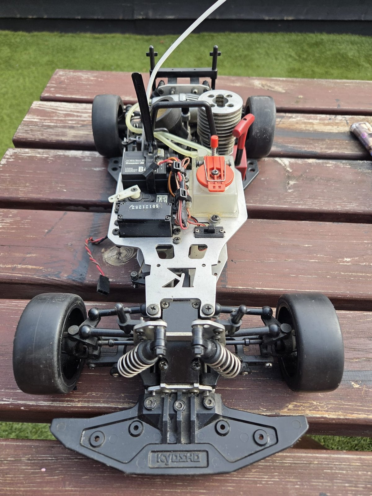 Kyosho Nitro 1/10 Touring Car – ZELDZAAM, Hobby en Vrije tijd, Modelbouw | Radiografisch | Auto's, Ophalen of Verzenden, Nitro