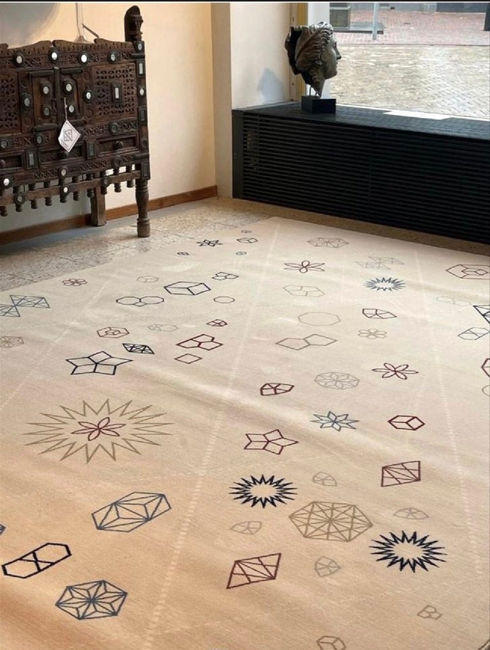 Leolux Adamas tapijt 240 x 340 NIEUW, Ophalen, Beige, Nieuw, 200 cm of meer