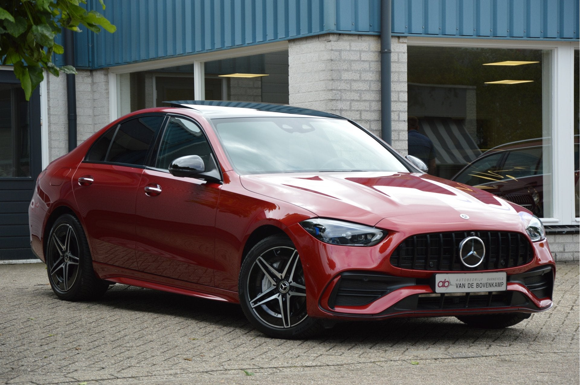 Mercedes-Benz C-Klasse 400 e 4MATIC AMG Line PANORAMADAK | B, Automaat, 4 cilinders, 167 km/l, Plug-in hybride