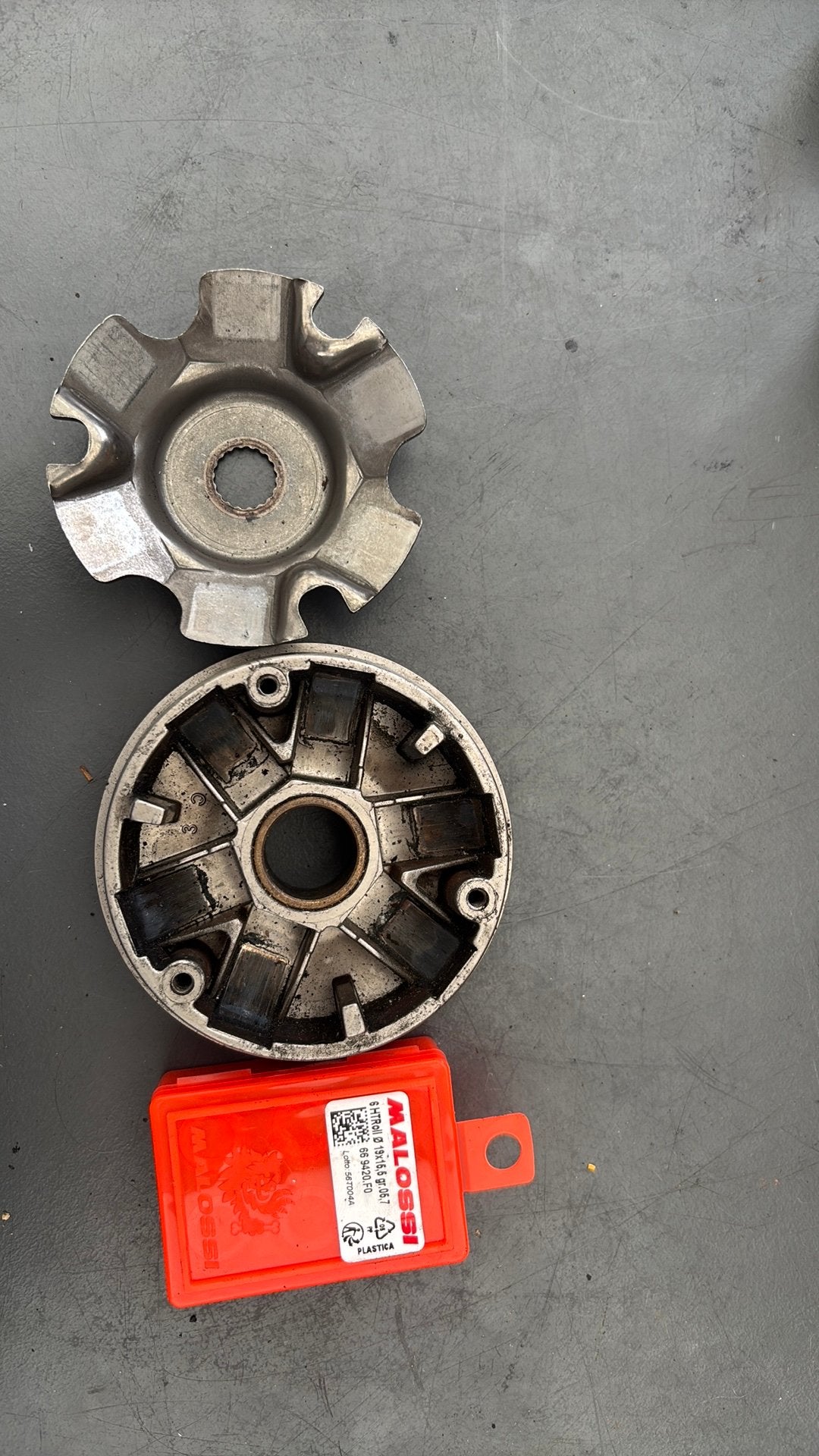 Piaggio vario met 5,7 gram rollen nieuw, Ophalen of Verzenden, Zo goed als nieuw, Blok
