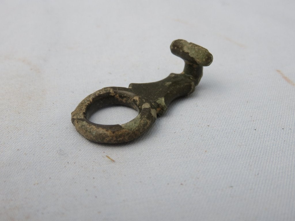Keltische gordel sluiting - ca. 2200 jaar oud - bodemvondst, Ophalen of Verzenden, Brons