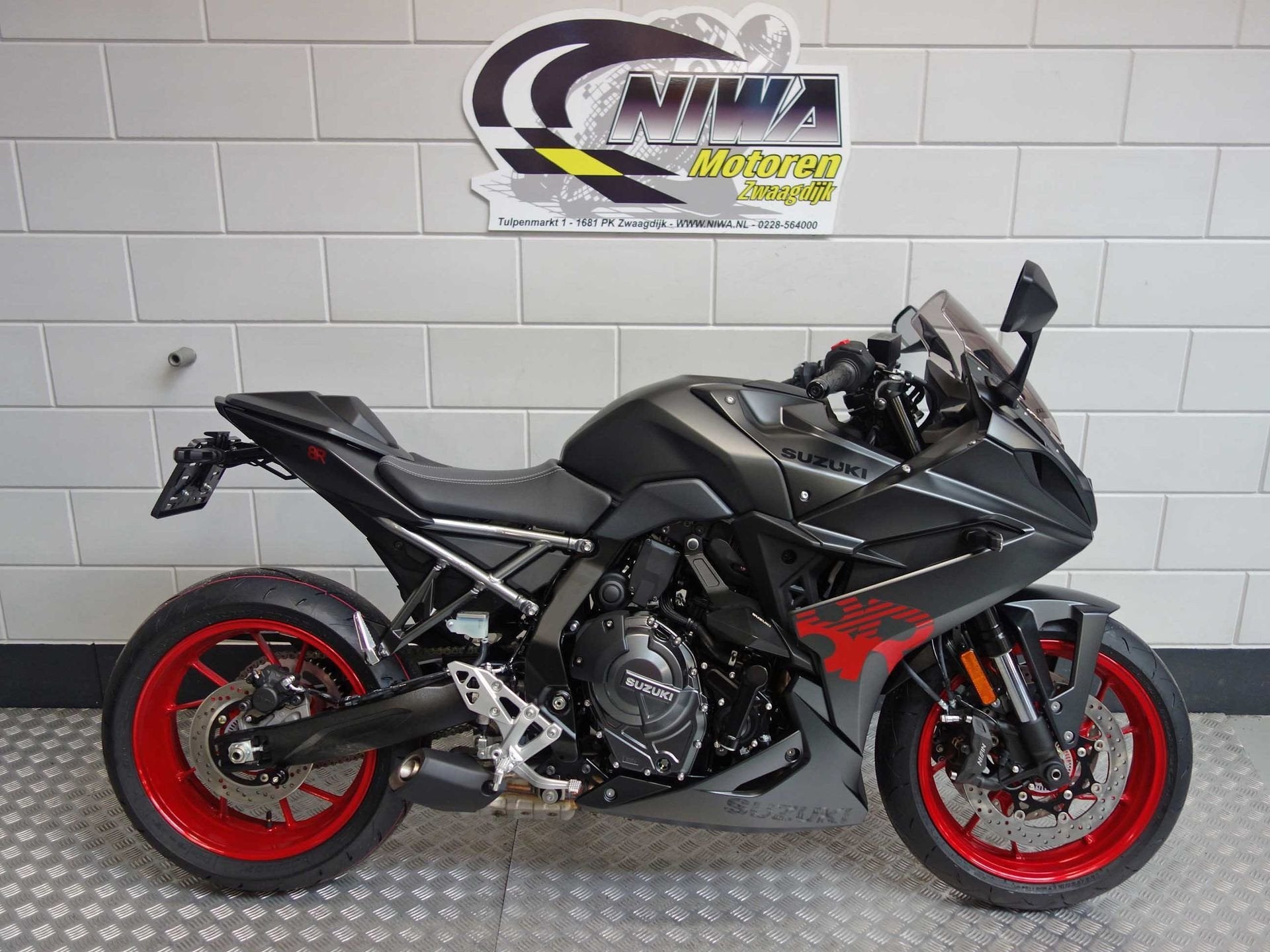 Suzuki GSX-8R, Super Sport, Meer dan 35 kW, 776 cc, Gebruikt