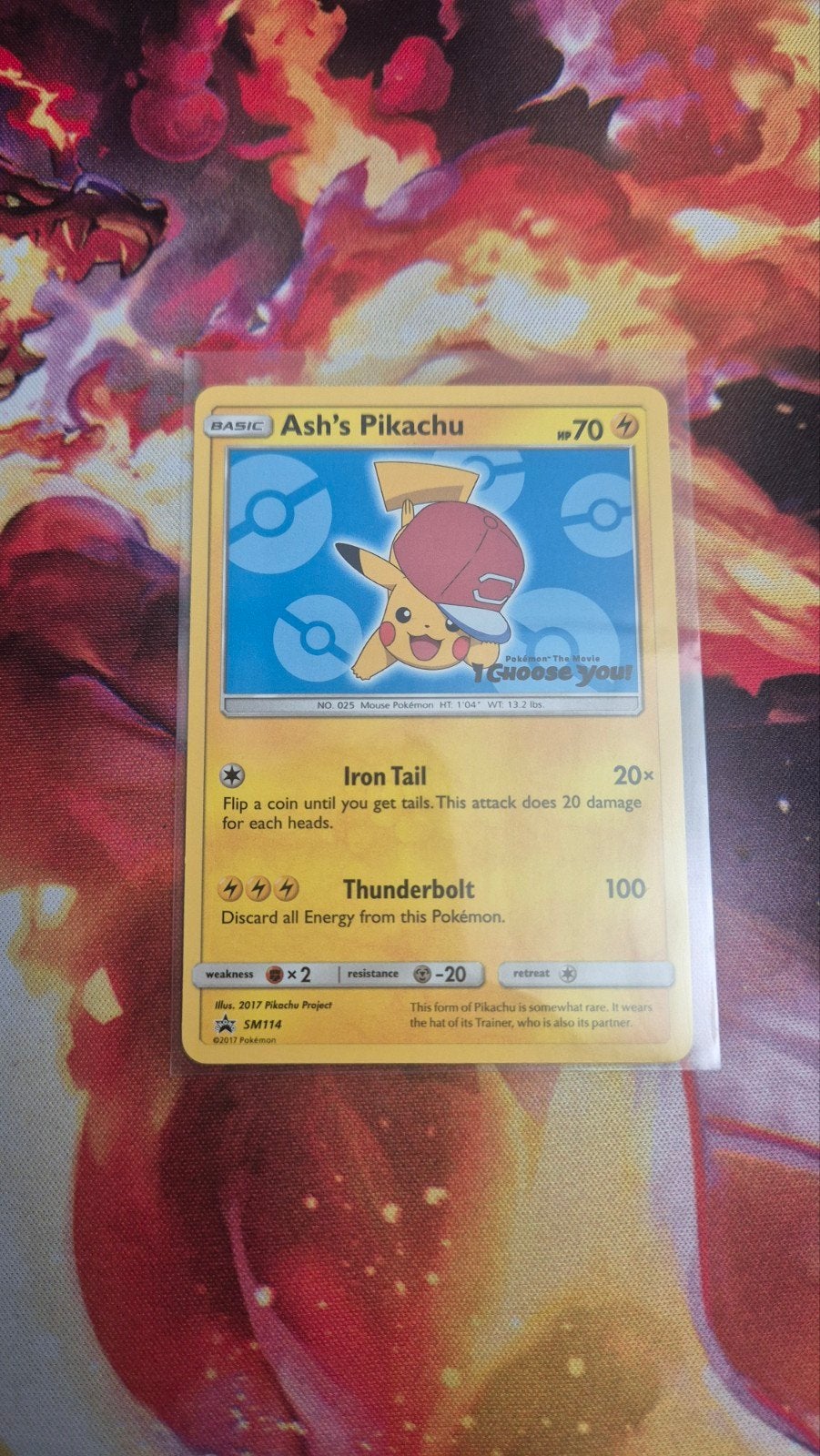 Ash's Pikachu Pokémon Kaart - I Choose You! Movie Promo, Ophalen of Verzenden, Zo goed als nieuw, Losse kaart, Foil