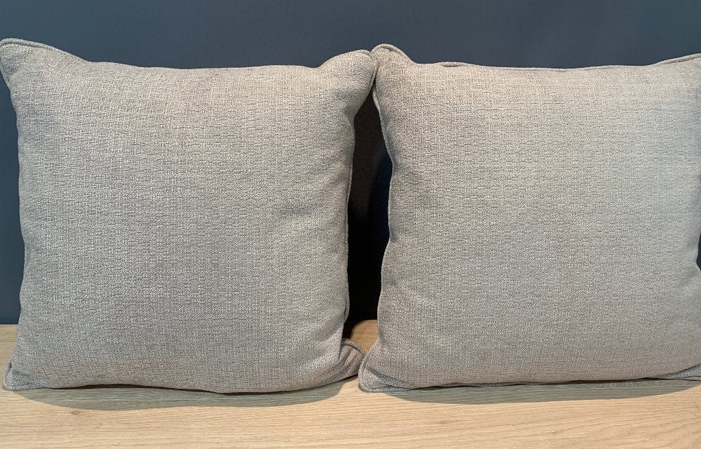 Nieuw van Macazz sierkussens 2 x twv € 149,00 st Piet Boon, Huis en Inrichting, Nieuw, Ophalen of Verzenden, Macazz, Sierkussen