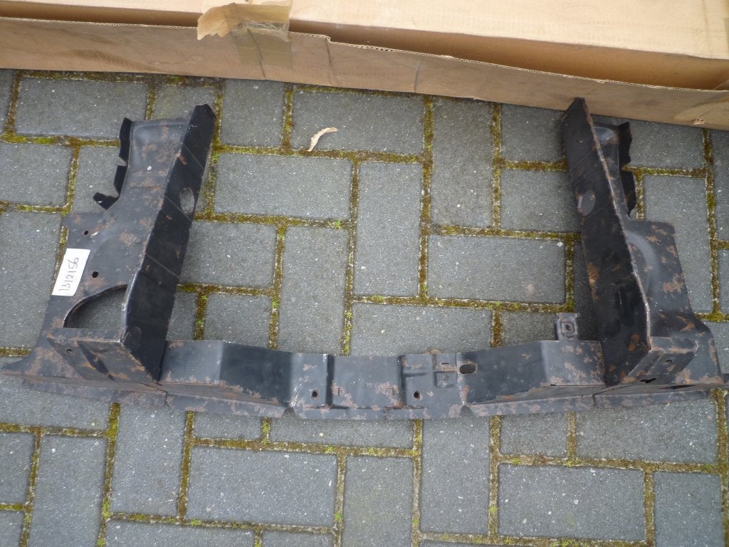 Opel Rekord-D frontpaneel midden achter 1312156 DIESEL, Ophalen