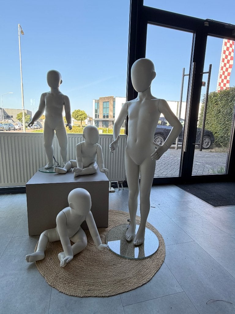 4x Hans Boodt Kids Mannequins - Maten 68 (2x)- 86- 116, Ophalen, Zo goed als nieuw, Pop