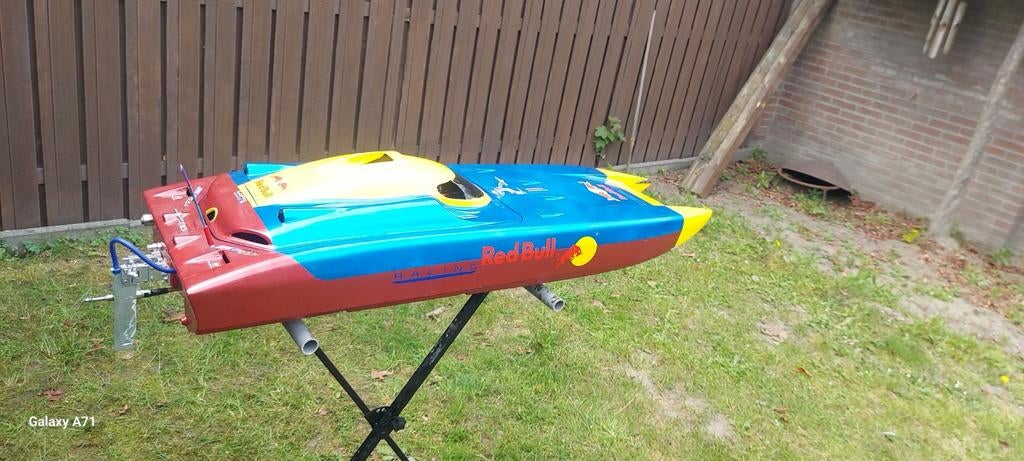 RC Skater Ppb met 30cc RCMK Motor, Hobby en Vrije tijd, Modelbouw | Boten en Schepen, Ophalen