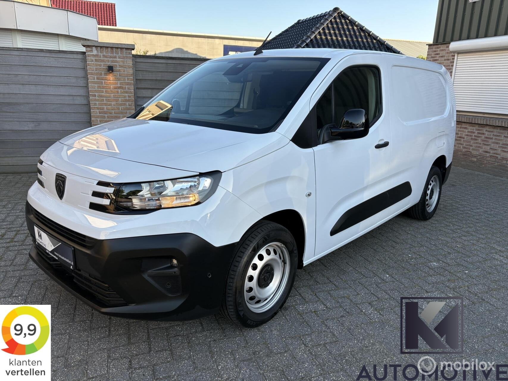 Peugeot Partner 1.5 BlueHDi 130pk L2 Automaat|Carplay|Camera, Auto's, Automaat, Stof, 4 cilinders, Wit